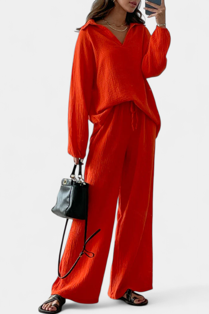 Aya Completo di Due Pezzi in Cotone con Scollatura a V