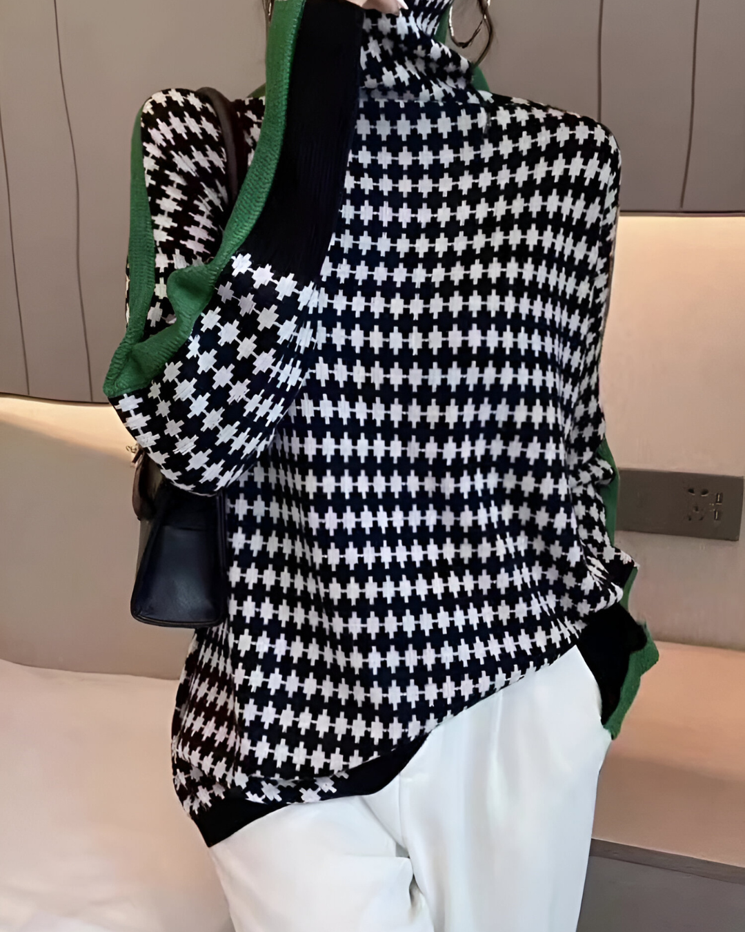 Gabrielle | Maglione Motivo Diamante con Collo Alto