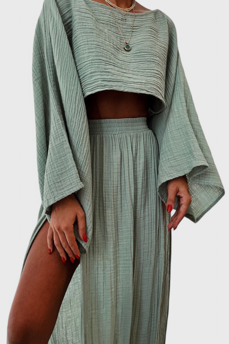 Martha Completo di Due Pezzi con Gonna a Spacco Alto