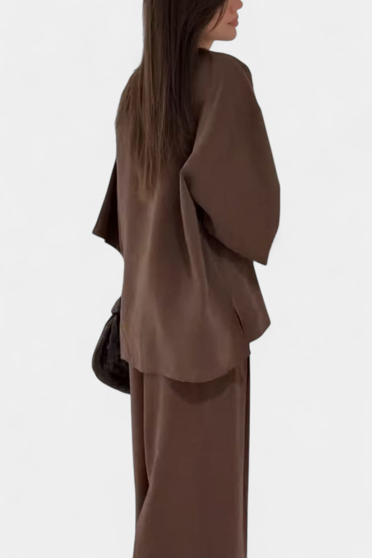 Eli Completo Oversize con Top a V e Pantaloni Dritti