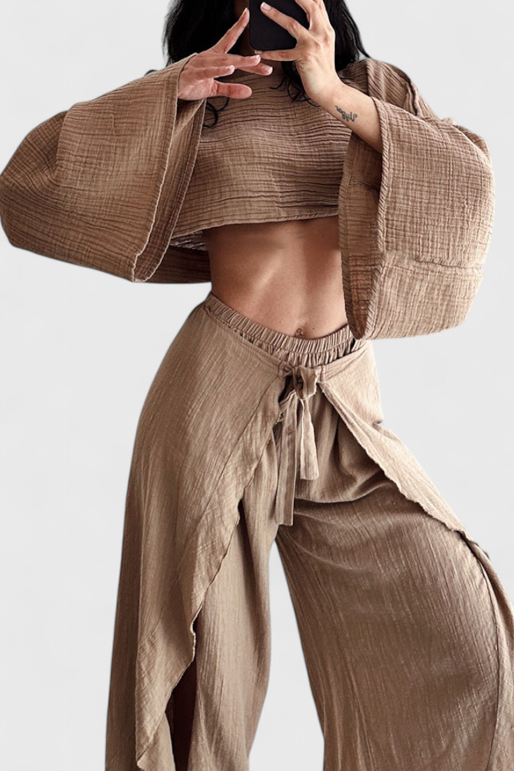 Elsie Completo Fluido con Kimono e Pantaloni Incrociati