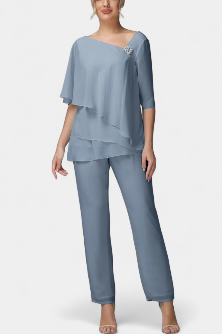 Dinah Set di Due Pezzi con Silhouette Femminile senza Sforzo