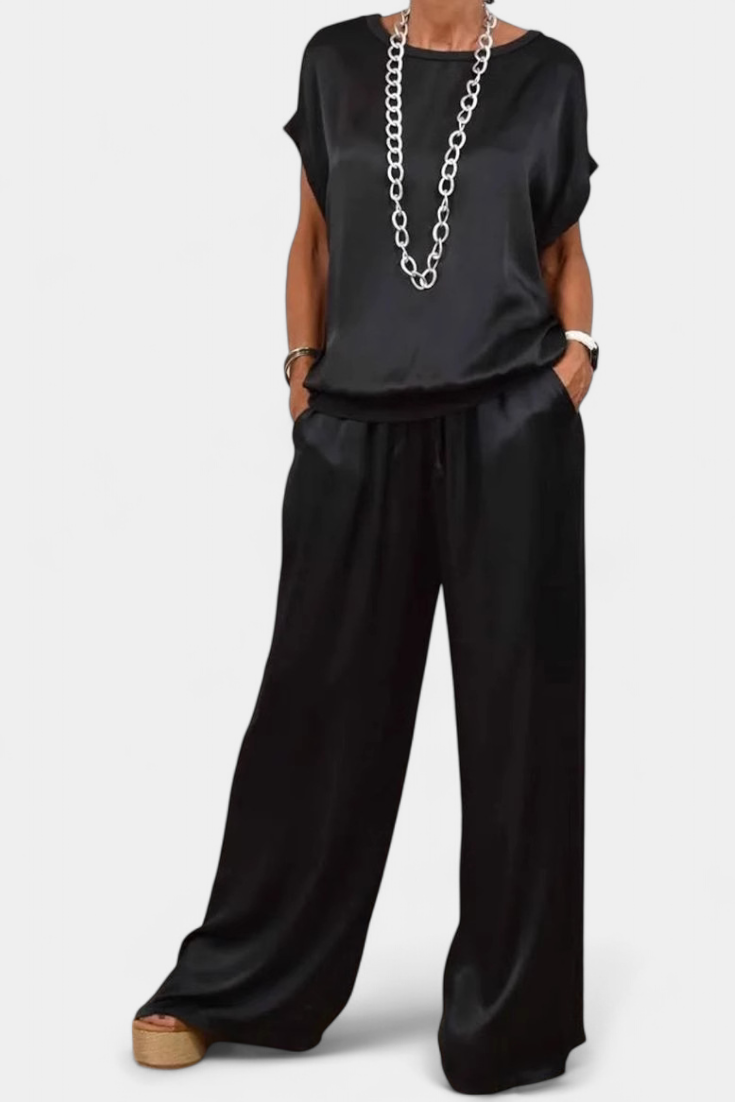 Blasa Completo Primaverile a Due Pezzi dallo Stile Sofisticato