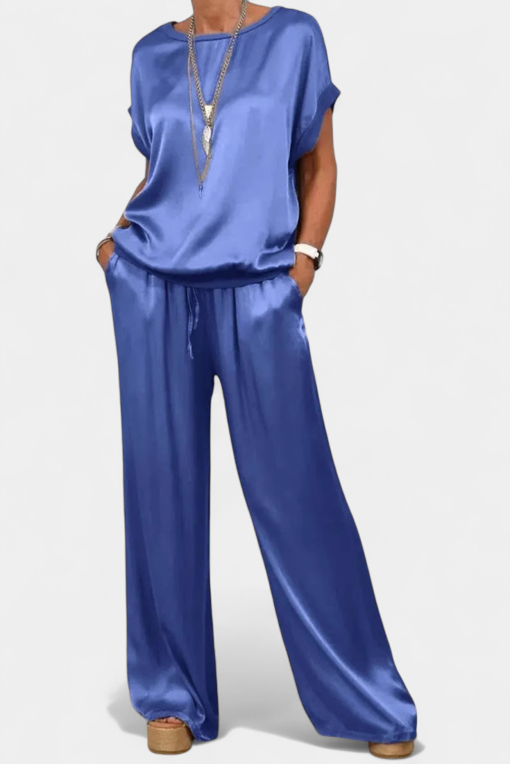 Blasa Completo Primaverile a Due Pezzi dallo Stile Sofisticato