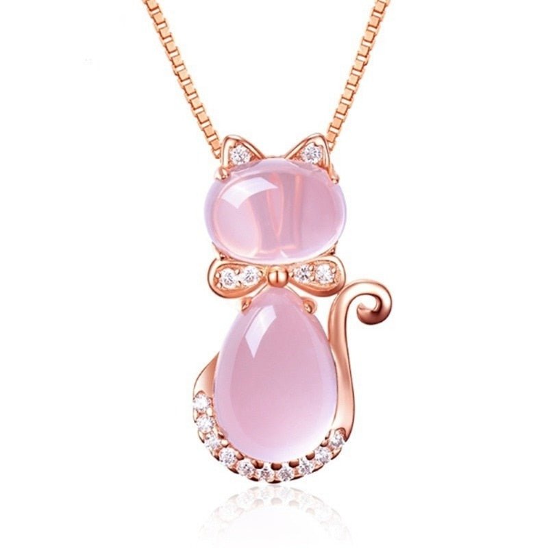 Collana con gatto adorabile in pietra rosa con zircone